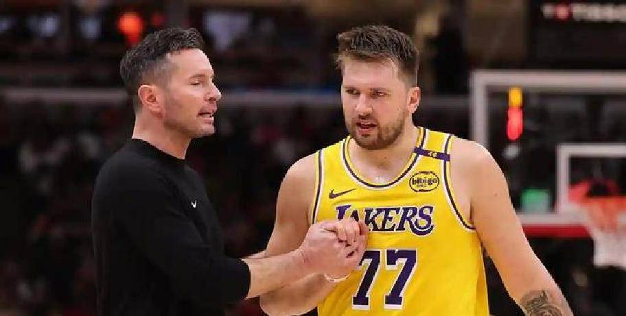 中欧体育即时比分-里程碑夜菲尼克斯太阳单刀错失，意大利杯赛后刷纪录，质疑声仍在，阵容厚度经受考验的简单介绍