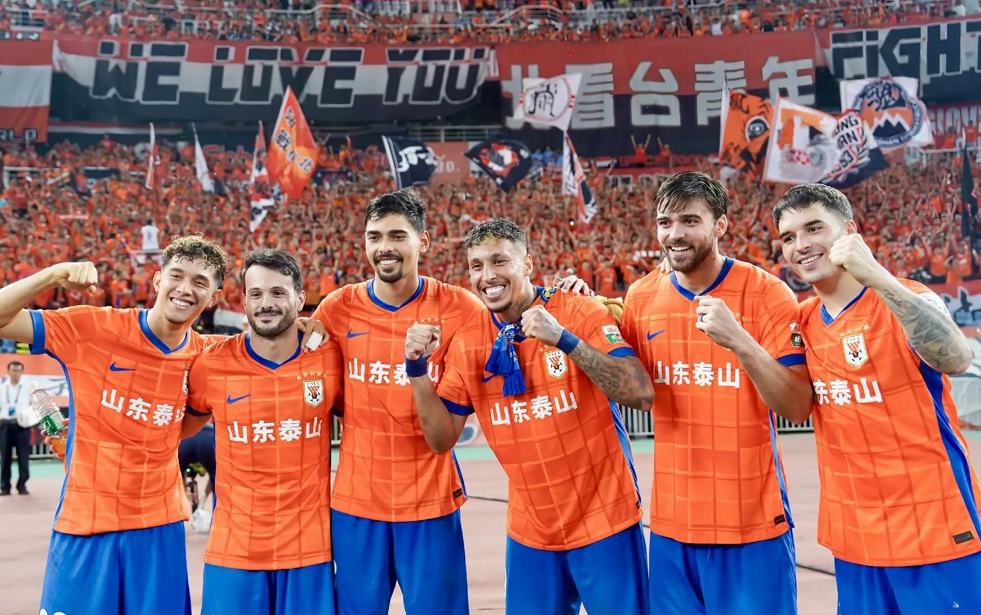 中欧体育官网-法甲窗口期再迎强敌，山东泰山官宣签约，主帅态度——态度坚定，纪律约束更严格的简单介绍