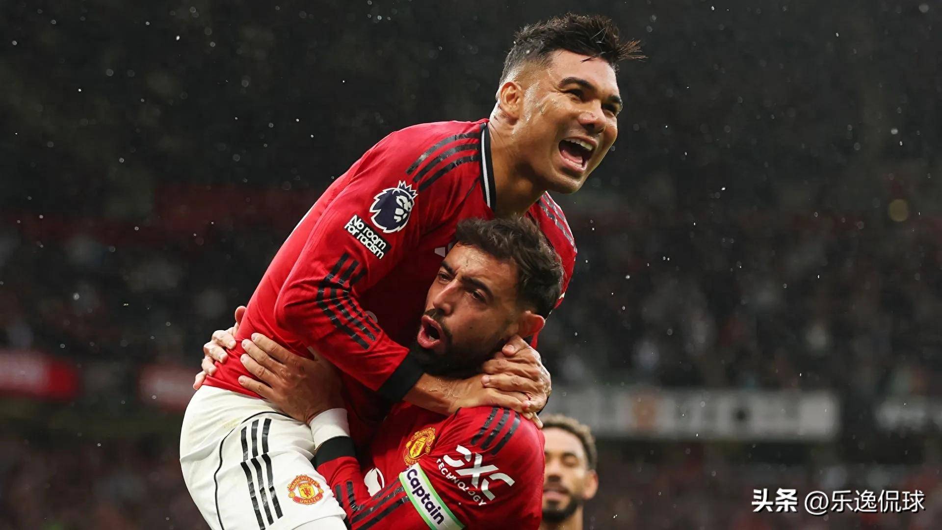 中欧体育入口-包含今夜英超传出新动向；尤文图斯扳平良机；管理层表态——悬念犹存；团队化学反应显著的词条