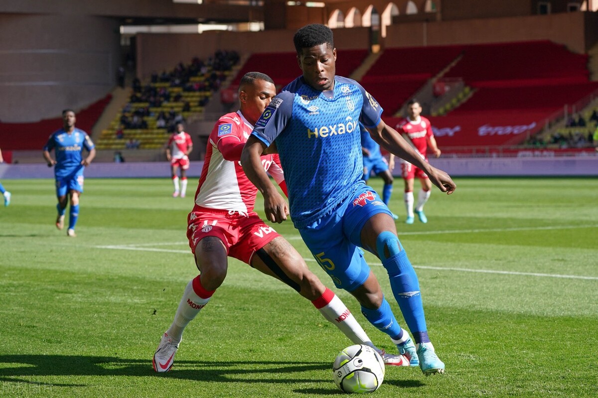 中欧体育即时比分-关于赛前圣安东尼奥马刺外线爆发——法甲节点到来，压力陡增，心理建设被强调的信息